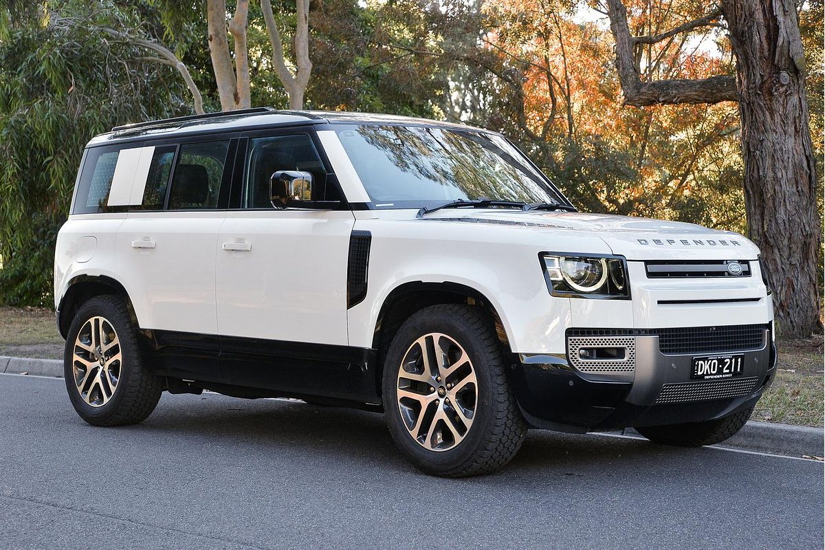 2024 Land Rover Defender 110 P400 X-Dynamic HSE L663