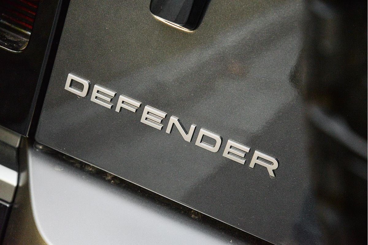 2024 Land Rover Defender 110 D350 X-Dynamic HSE L663