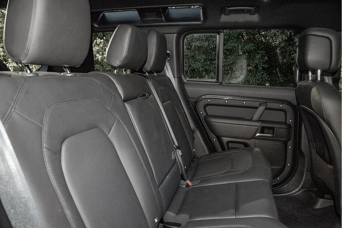 2024 Land Rover Defender 110 D350 X-Dynamic HSE L663