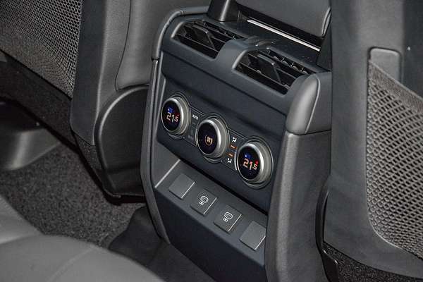 2024 Land Rover Defender 110 P400 X-Dynamic HSE L663
