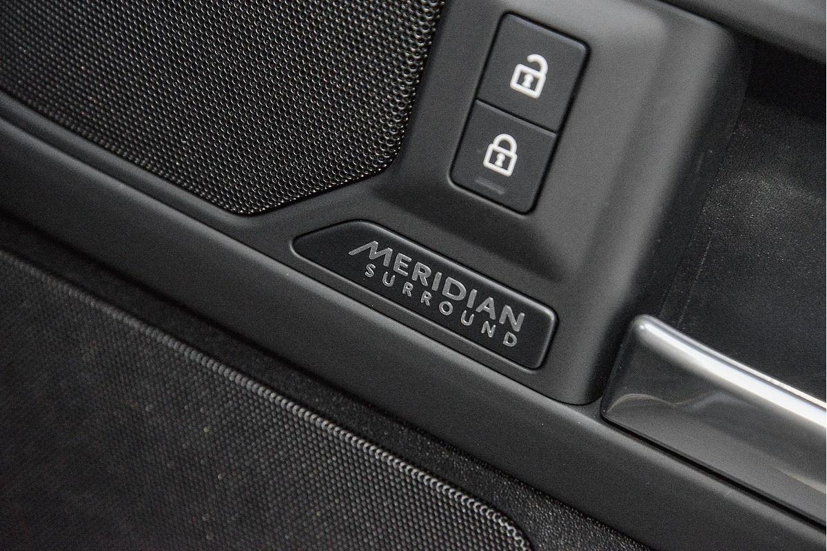 2024 Land Rover Defender 110 D350 X-Dynamic HSE L663