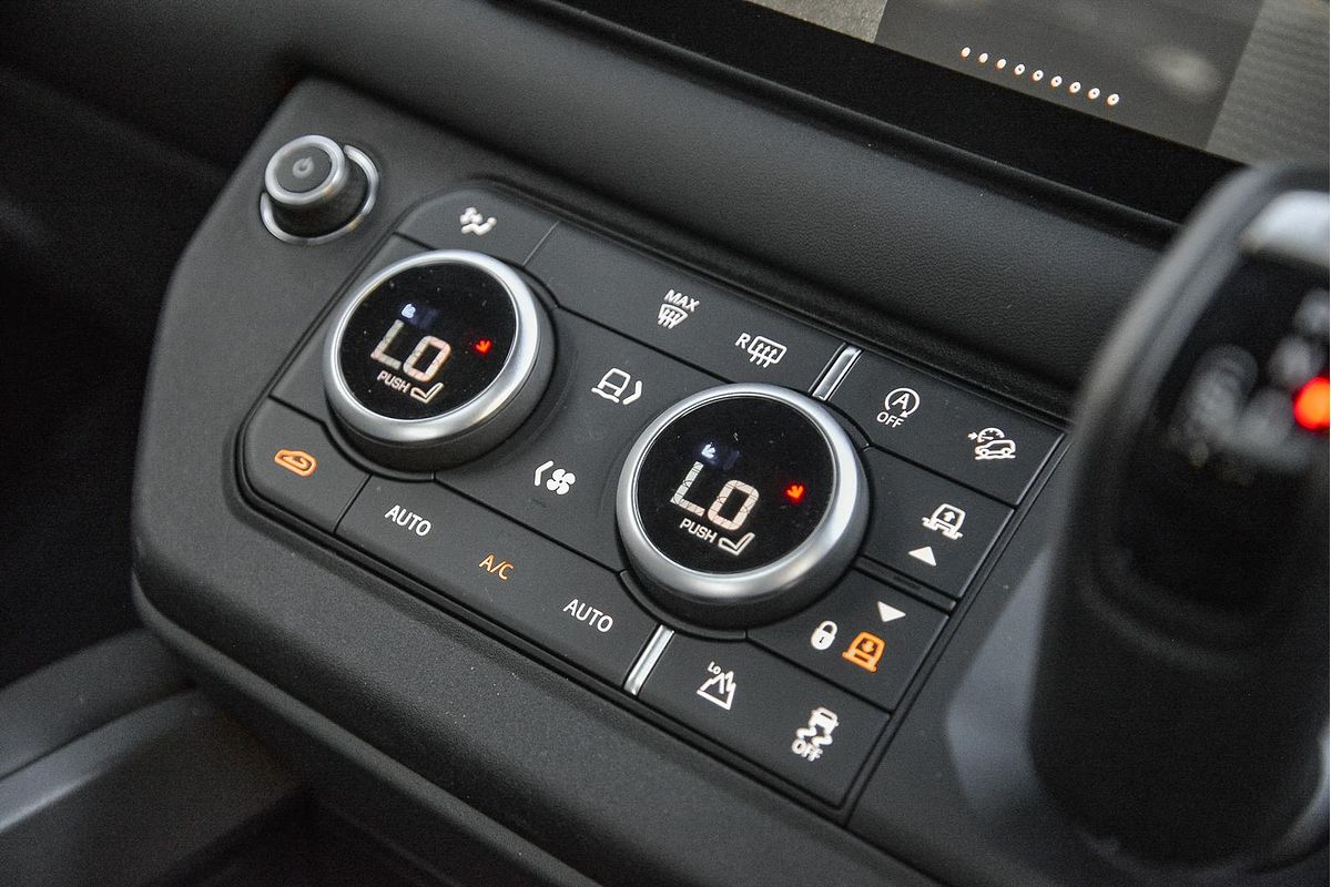 2024 Land Rover Defender 110 D350 X-Dynamic HSE L663