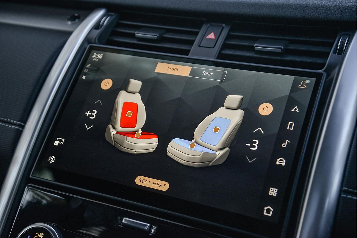 2025 Land Rover Discovery P360 Dynamic HSE Series 5