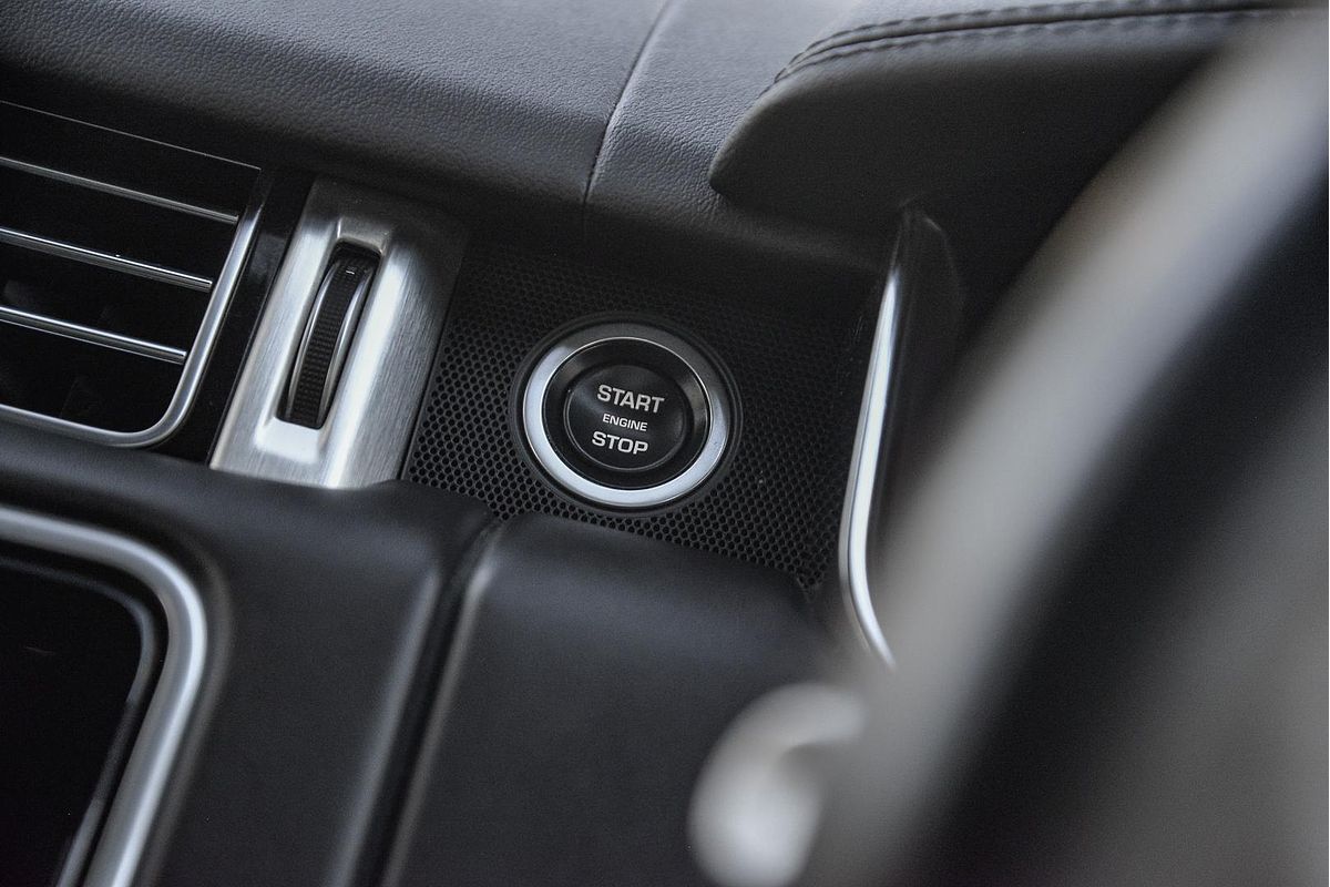 2021 Land Rover Range Rover D350 Westminster Black L405