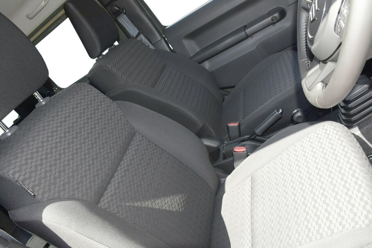 2025 Suzuki Jimny GLX GJ