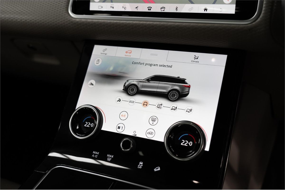 2019 Land Rover Range Rover Velar D180 SE L560