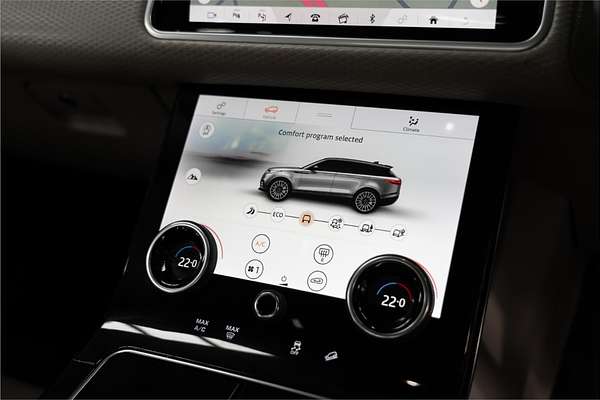 2019 Land Rover Range Rover Velar D180 SE L560