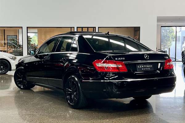 2011 Mercedes-Benz E-Class E220 CDI BlueEFFICIENCY Elegance W212