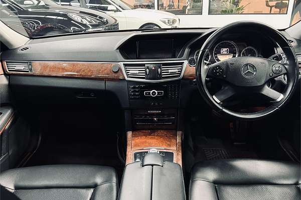 2011 Mercedes-Benz E-Class E220 CDI BlueEFFICIENCY Elegance W212