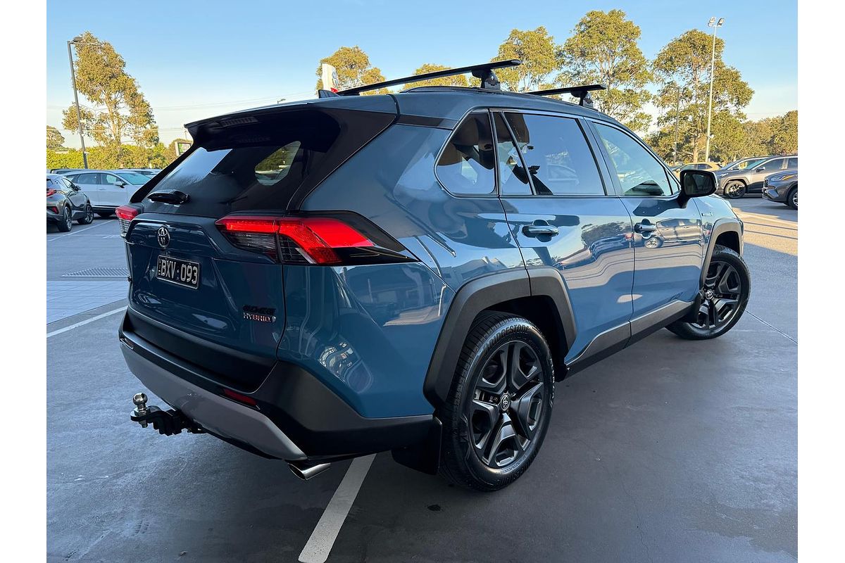 2022 Toyota RAV4 Edge AXAH54R