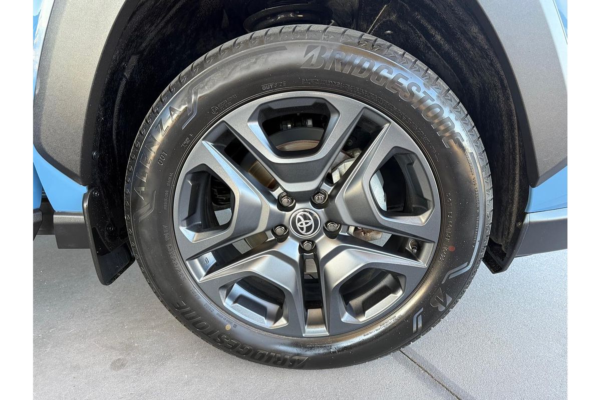 2022 Toyota RAV4 Edge AXAH54R