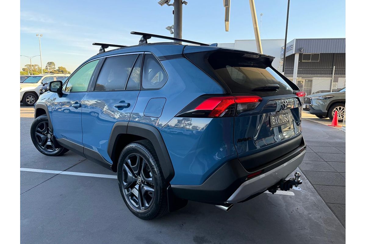 2022 Toyota RAV4 Edge AXAH54R