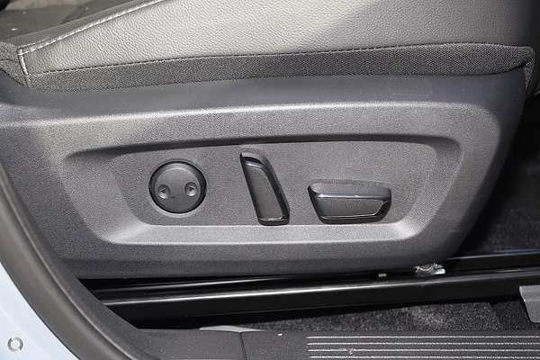 2025 Nissan QASHQAI N-DESIGN e-POWER J12