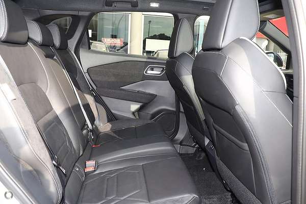 2025 Nissan QASHQAI N-DESIGN e-POWER J12