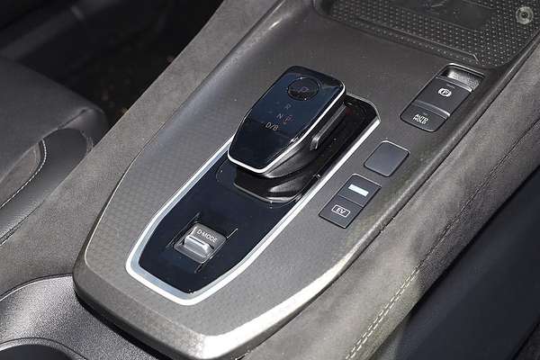 2025 Nissan QASHQAI N-DESIGN e-POWER J12