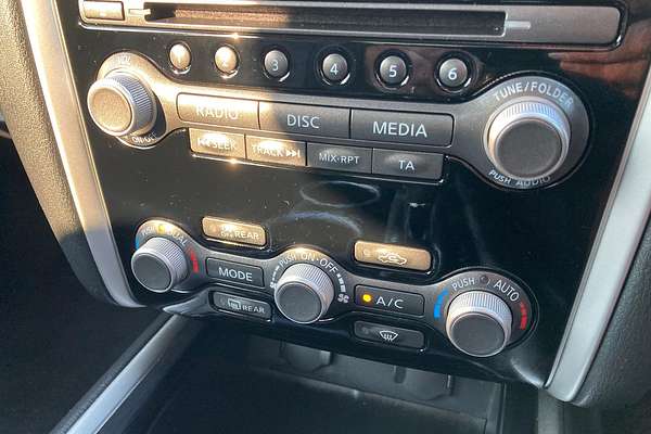 2018 Nissan Pathfinder ST-L R52 Series II