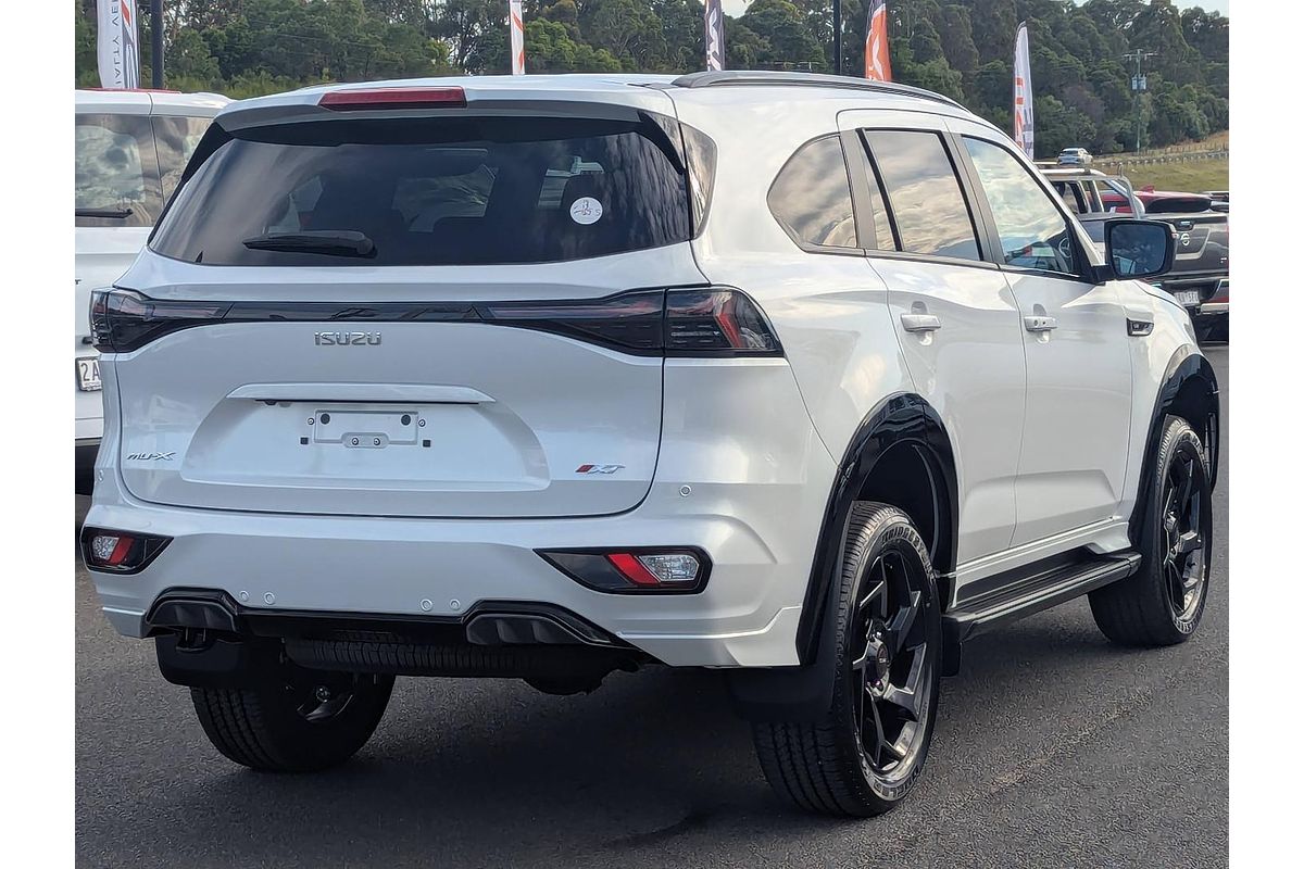 2025 Isuzu MU-X X-TERRAIN