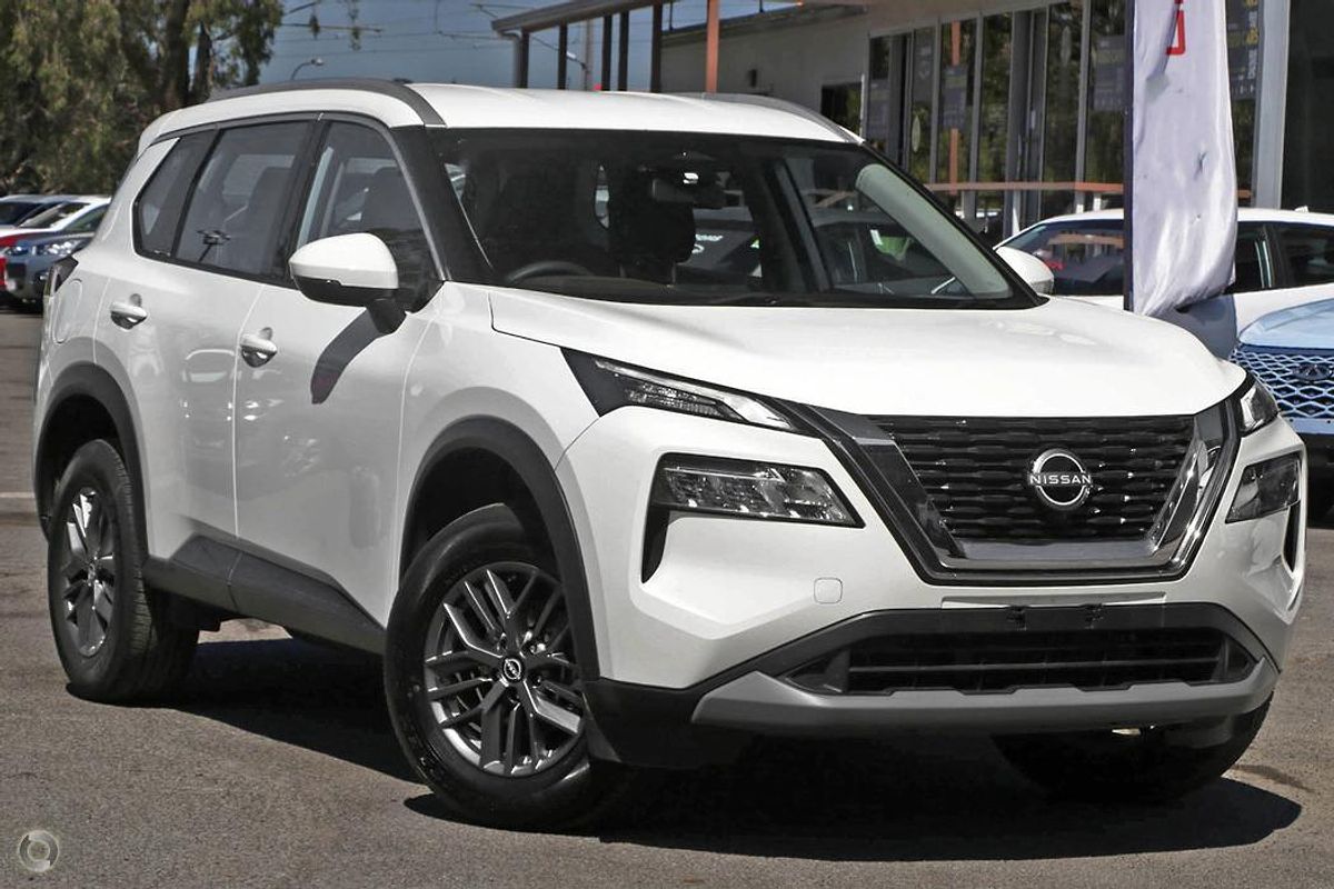 2025 Nissan X-TRAIL ST T33