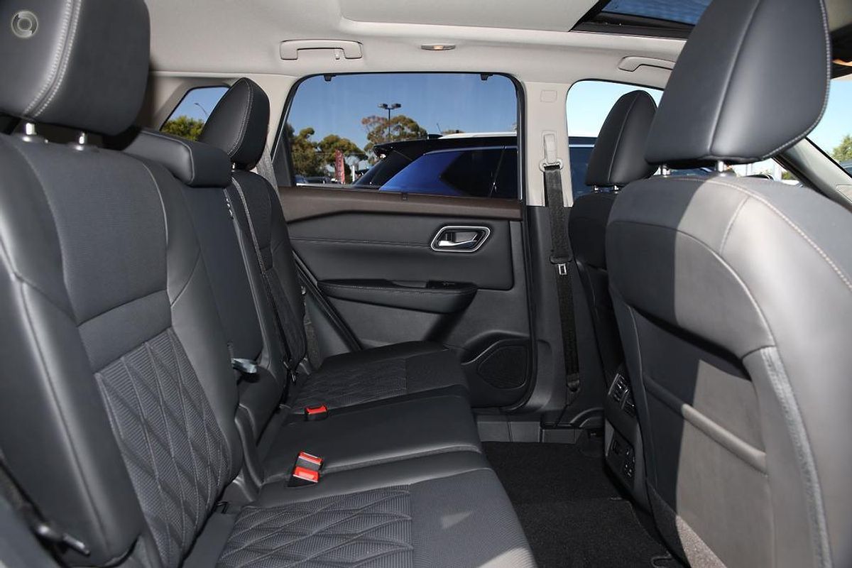2024 Nissan X-TRAIL Ti-L T33
