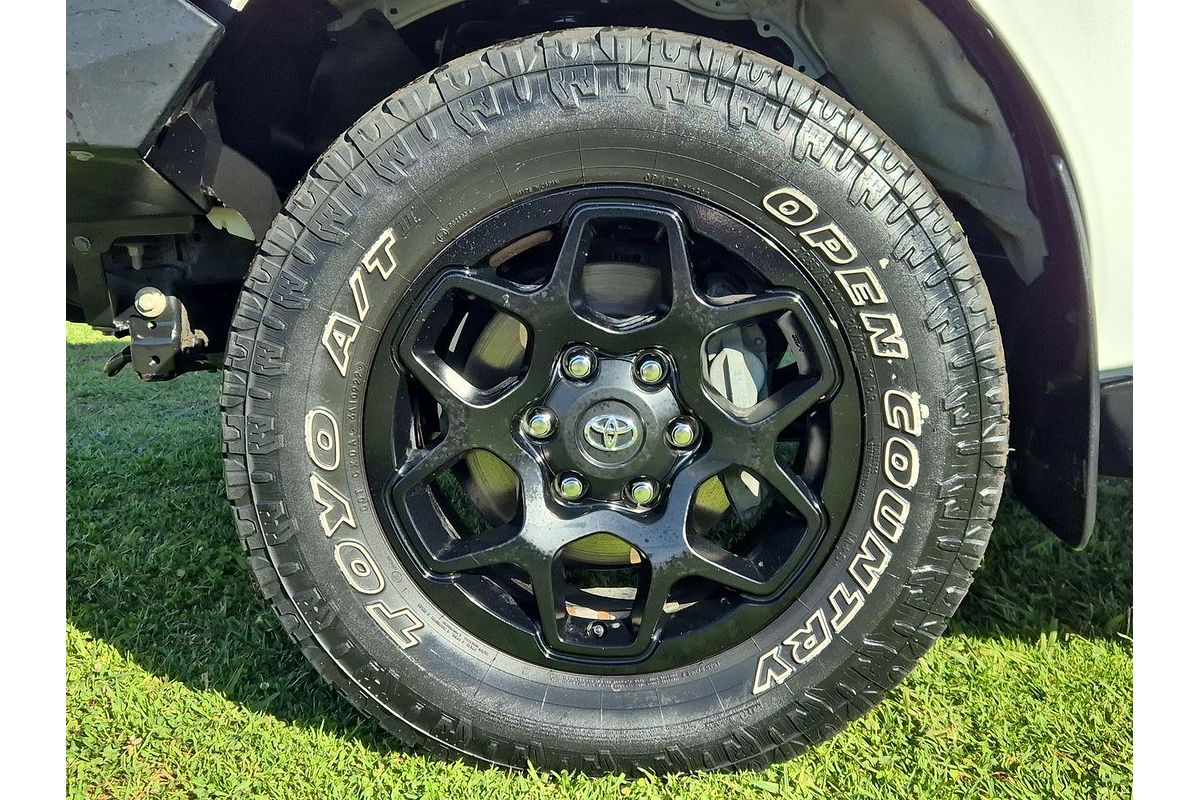 2022 Toyota Hilux SR GUN126R 4X4