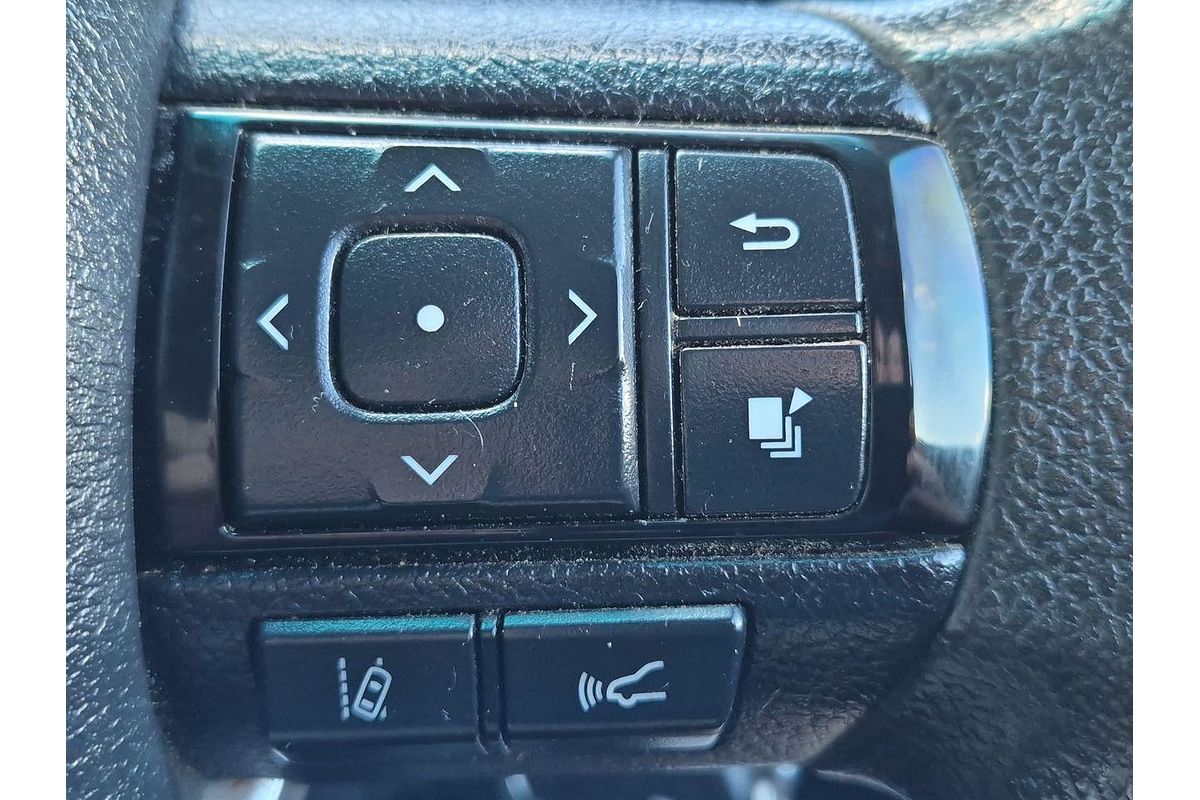 2022 Toyota Hilux SR GUN126R 4X4