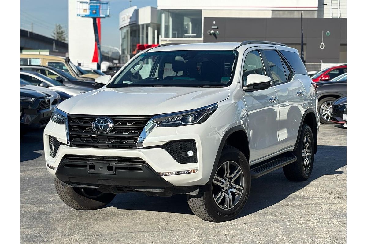 2023 Toyota Fortuner GXL GUN156R