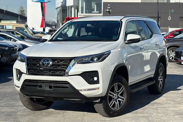 2023 Toyota Fortuner GXL GUN156R