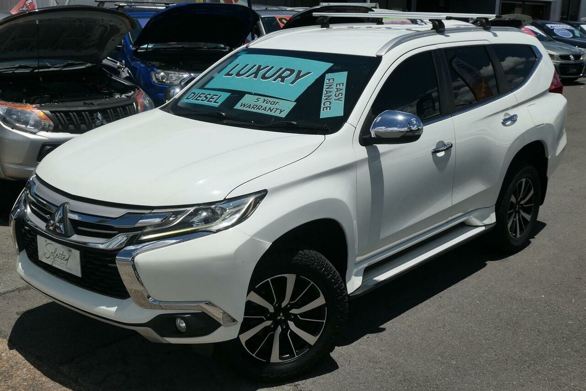2016 Mitsubishi Pajero Sport GLX QE