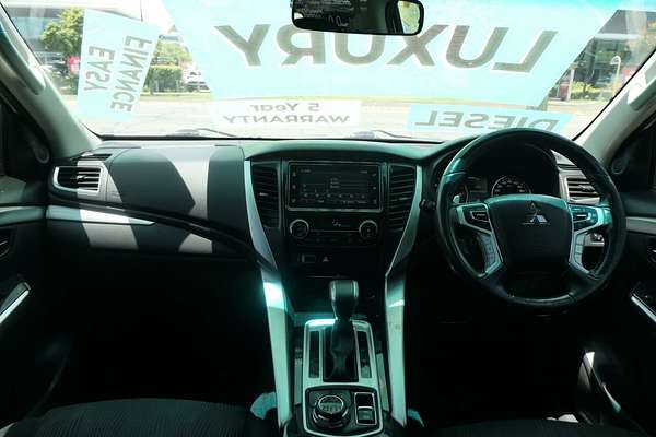 2016 Mitsubishi Pajero Sport GLX QE