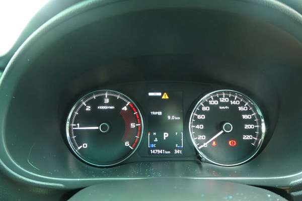 2016 Mitsubishi Pajero Sport GLX QE