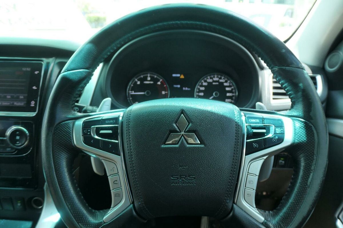 2016 Mitsubishi Pajero Sport GLX QE