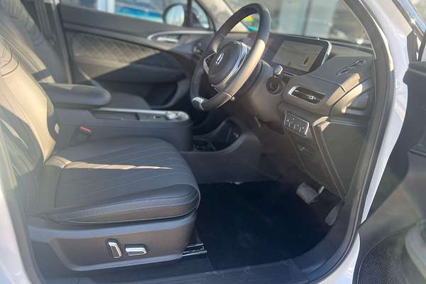 2024 GWM Ora Standard Range ES11