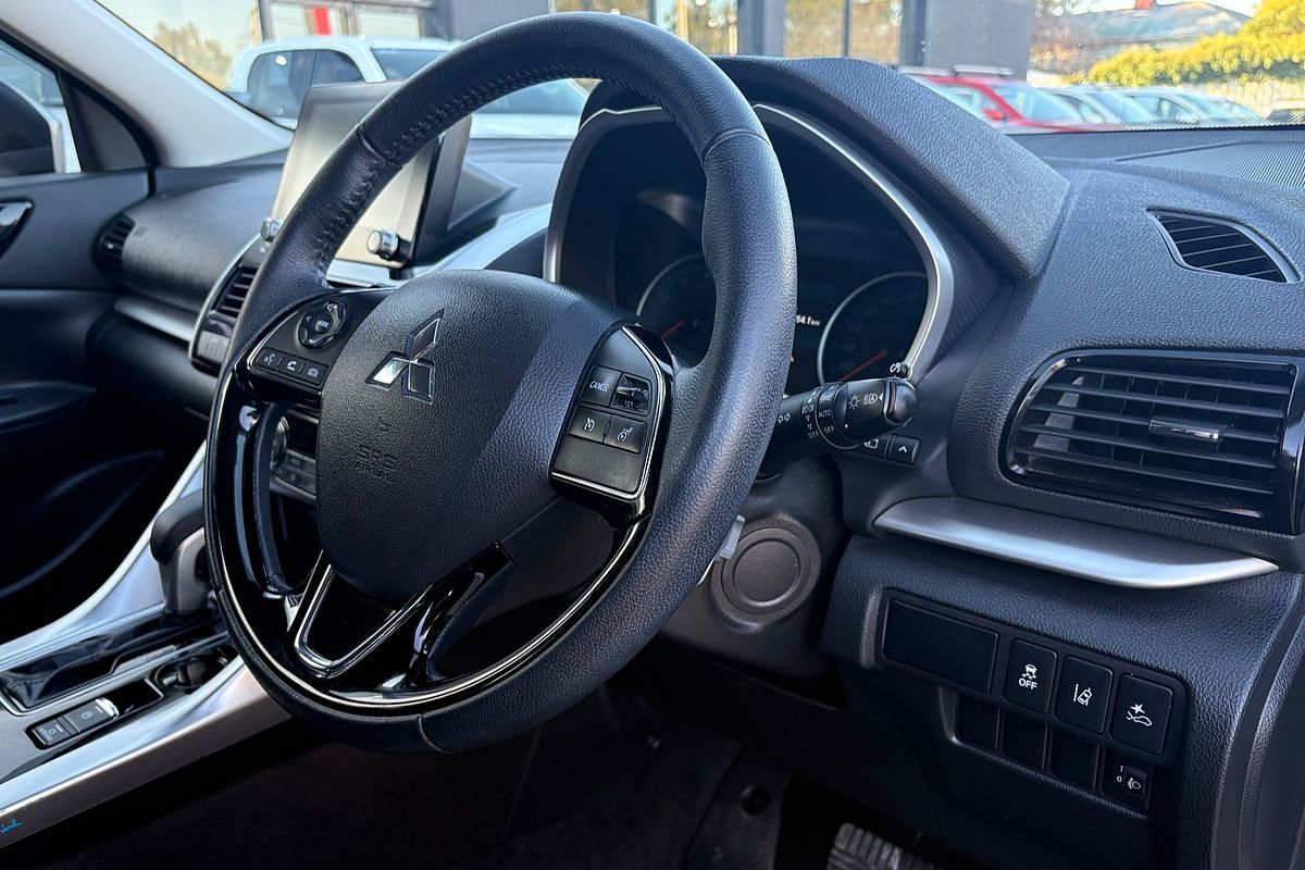 2021 Mitsubishi Eclipse Cross LS YB