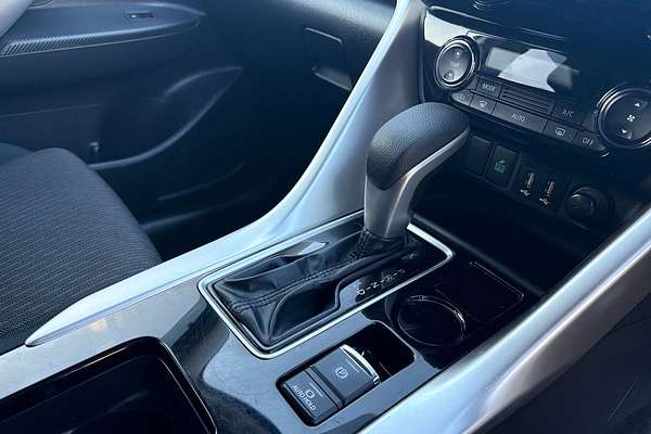2021 Mitsubishi Eclipse Cross LS YB
