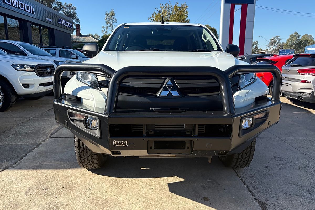 2021 Mitsubishi Triton GLX+ MR 4X4