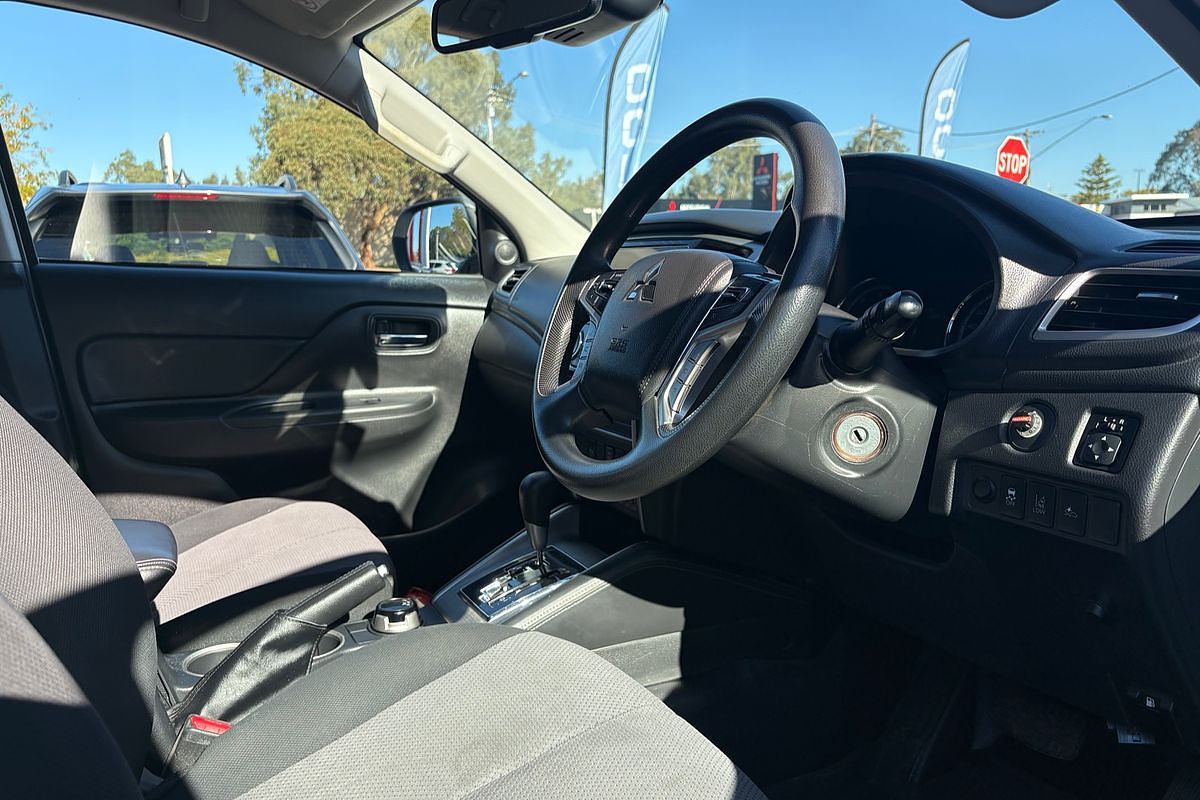 2021 Mitsubishi Triton GLX+ MR 4X4