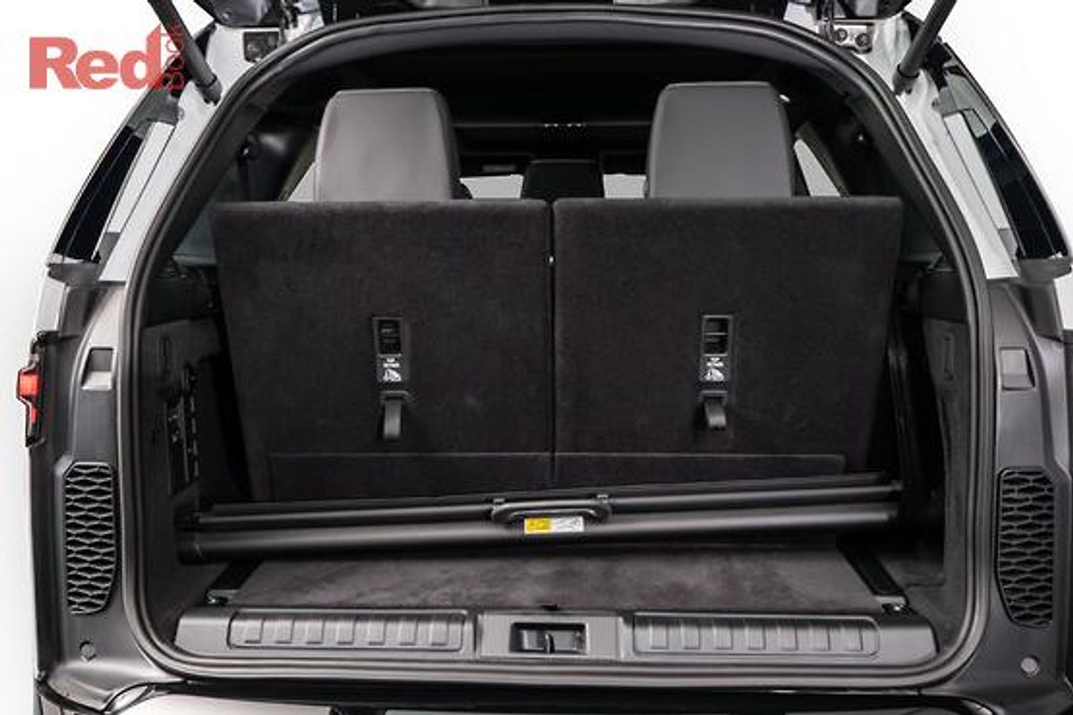 2025 Land Rover Discovery D350 Dynamic SE Series 5