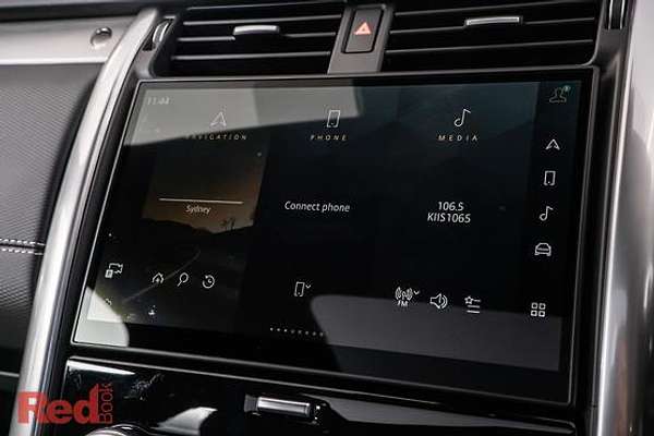 2025 Land Rover Discovery D350 Dynamic SE Series 5