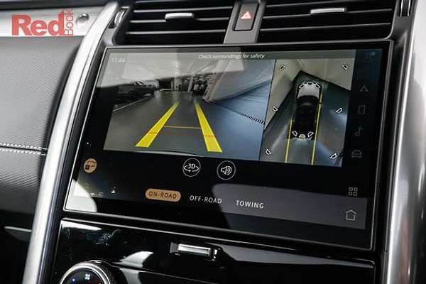 2025 Land Rover Discovery D350 Dynamic SE Series 5