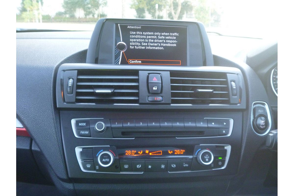 2012 BMW 1 18i SPORT LINE F20