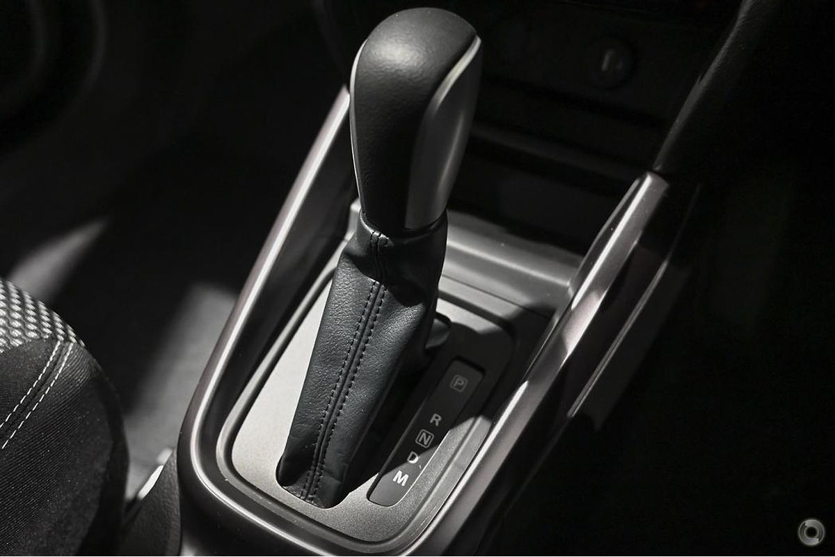 2024 Suzuki Vitara Turbo Shadow LY Series II