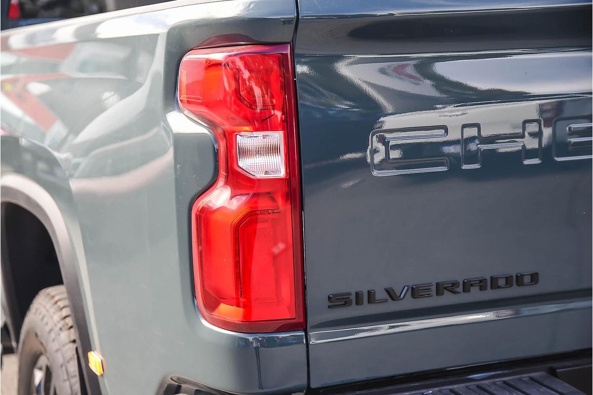 2025 Chevrolet Silverado HD LTZ Premium W/Tech Pack T1 4X4