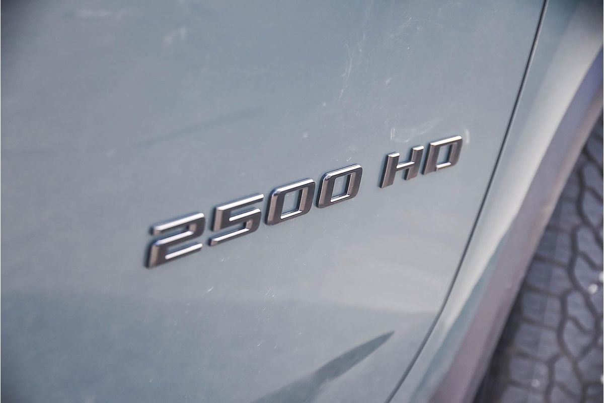 2025 Chevrolet Silverado HD LTZ Premium W/Tech Pack T1 4X4