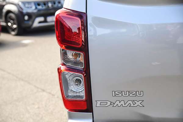 2025 Isuzu D-MAX SX 4X4