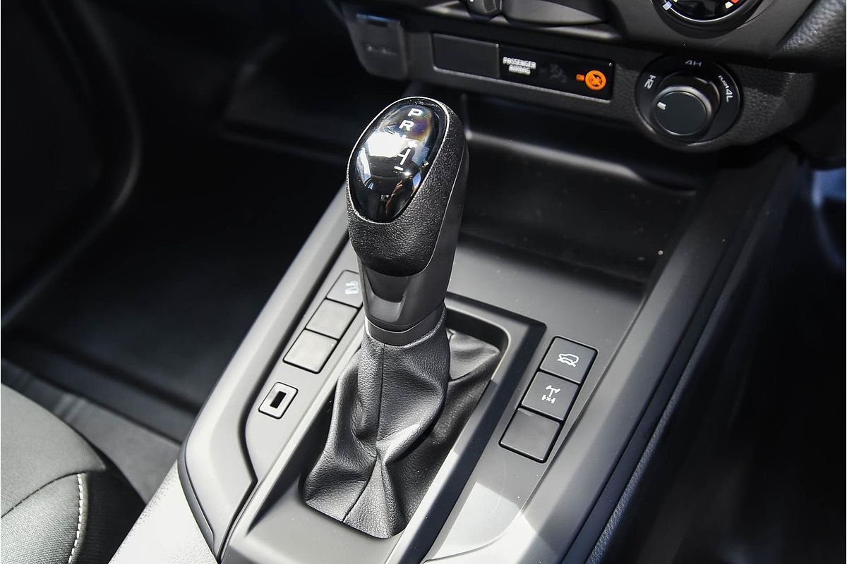 2025 Isuzu D-MAX SX 4X4