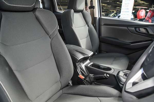 2025 Isuzu D-MAX SX 4X4