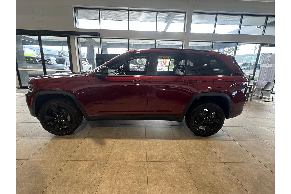 2023 Jeep Grand Cherokee Night Eagle WL
