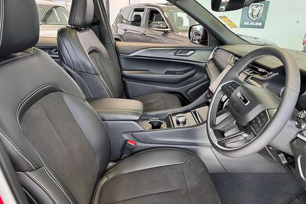 2023 Jeep Grand Cherokee Night Eagle WL