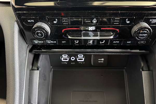 2023 Jeep Grand Cherokee Night Eagle WL