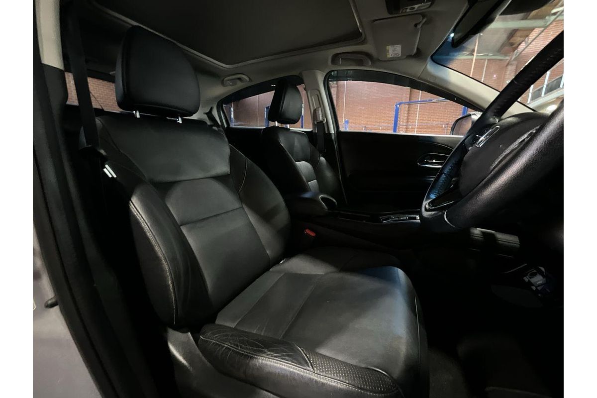 2016 Honda HR-V VTi-L